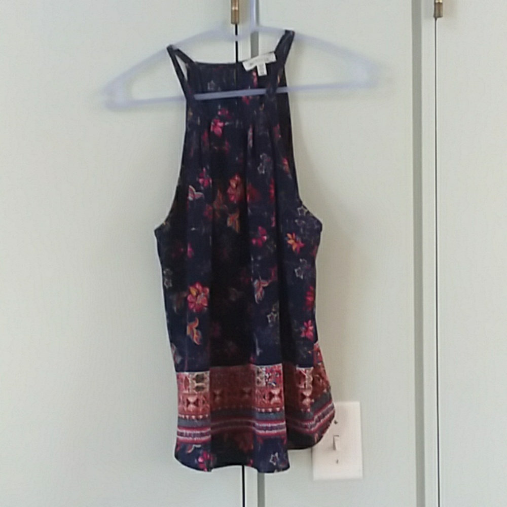 Light & flowy blouse